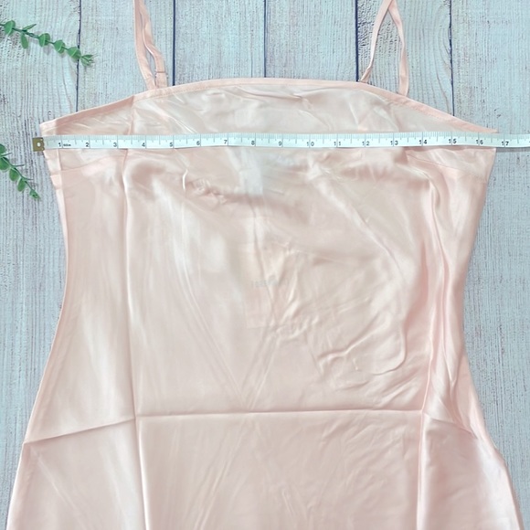 🌸 Clearance! 🌸 Forever21 Light Pink Satin Slip Dress Size M - Picture 6 of 10